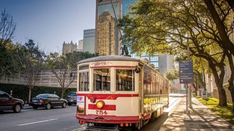 5 Free Things to Do in Downtown Dallas on the First Weekend of the Month